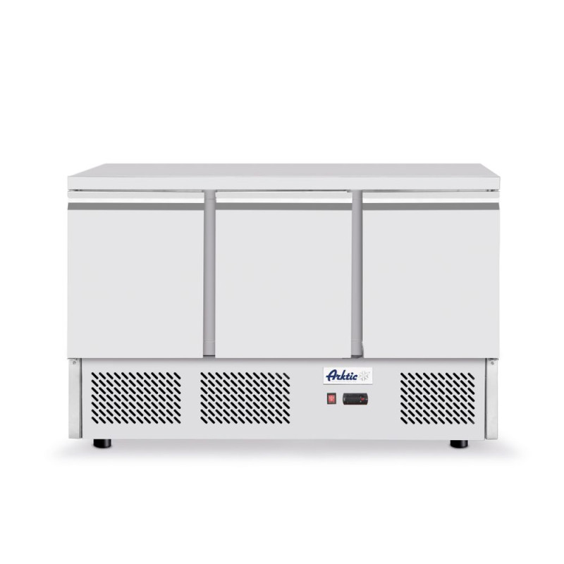 Frigorífico de balcão com três portas Kitchen Line 380 L - Marca HENDI - Fourniresto Frigorífico de balcão com três portas Kitchen Line 380 L - Marca HENDI - Fourniresto