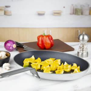 Frigideira Oval Antiaderente - Ø 360 mm - Vogue