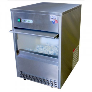 Máquina de Gelo em Cubos - 26 Kg