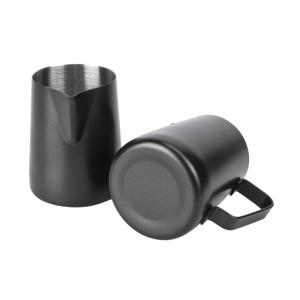 Jarro de Leite Antiaderente Preto - Dynasteel | 340 mlJarro de Leite Antiaderente Preto 350 ml - Dynasteel