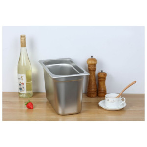 Bandeja Gastronorm GN 1/4 em Aço Inoxidável - Resistente e prática